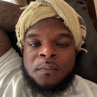 farwan400's profile picture. 