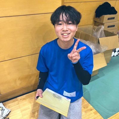 医専介護福祉士コース1年→介護福祉士コース2年→介護福祉士 ポケモン大好き→ピカチュウ/グレイシア/ゲッコウガ/ヤレユータン  ワンピースカード始めました！仲良くしてください！