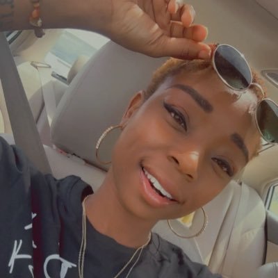 Free Mind 🌈 Free Spirit 🧘🏽♀️Candle Dealer 💈Loc Stylist 🕯Savage Sagittarius 🔥♐️ SC: Champagnelif3
