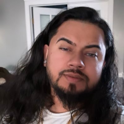 IhtsRahy's profile picture. 