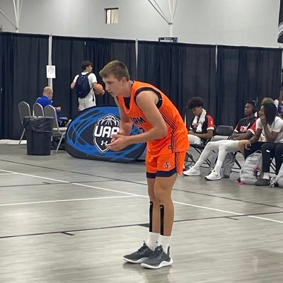 Clayton Heuker Profile