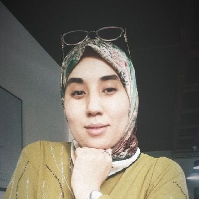 souhila_bnm's profile picture. I design for the web, with computer science background 
No code developer/ wordpress developer 

Believer ☝️