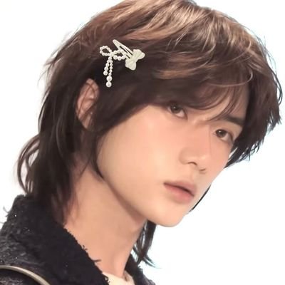 jbeomiees's profile picture. ( ... 투바투 ) ／ even when im 80, I will never forget how my heart loved them at 13.𖤍                .

𓇼 .. '' love attack, 2024 ''