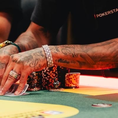 _mcdelis's profile picture. 📌Be the hero👑 of your own😎 story🤟 FC Barcelona 💙❤