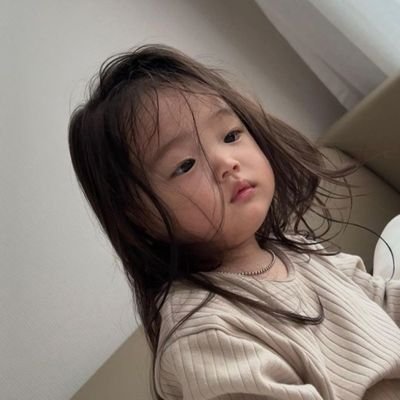Messierrv's profile picture. شاید هیچوقت.