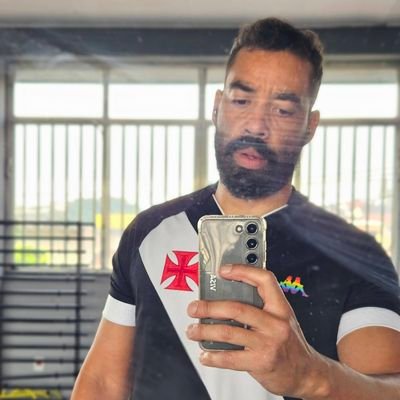 VscoCmpos's profile picture. 