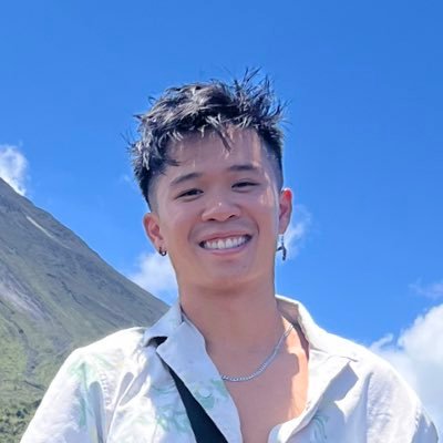 Creative development, product and design.
📧 Email for inquiries: jessezhouu@gmail.com
👨🏫 Learn three.js: https://t.co/rAuprlhcqC