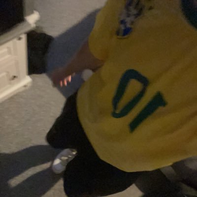 domrl_'s profile picture. @Ellenclarky 🦆