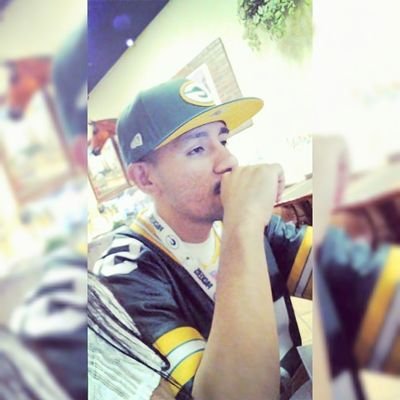 Ray19883490995's profile picture. 