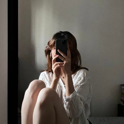 mahdlla's profile picture. 