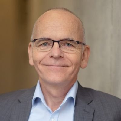 ⚗️🧪 by education, Business & Career Consultant 🚀
3 daughters, 2 granddaughters.
Honorary Consul of Czechia in Basel 🇨🇭🇨🇿🥰
Ice hockey goaltender 🏒