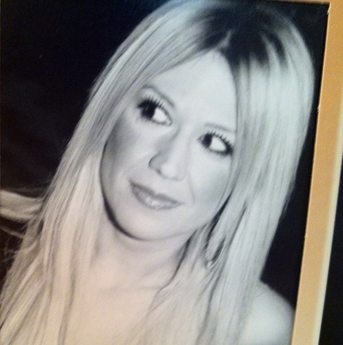 pantzaki_smaro's profile picture. Πιστεύω στις νεράιδες, τους δράκους, τα παραμύθια. Όλα υπάρχουν.Ποιος είπε ότι τα όνειρα και οι εφιάλτες δεν εκφράζουν την πραγματικότητα;»