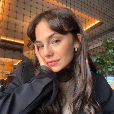 Asliii577's profile picture. 🦋🦋