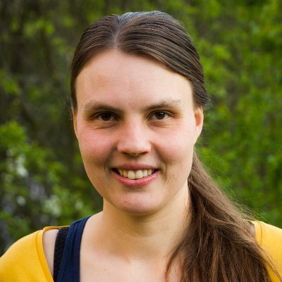 Experimental plant ecologist.
Clonal plants, plant strategies, plant belowground.
Dpt of Botany, Charles University