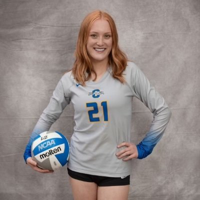 meganmunson2026's profile picture. Volleyball
L/DS 5'6"
Folsom High School '26