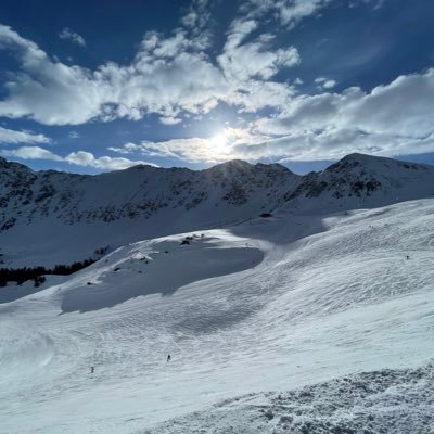 antmast7199's profile picture. Uconn ‘21 Boston everything