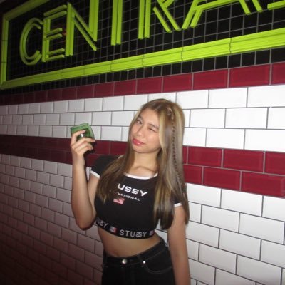 minniewonie's profile picture. fRMT 🔰