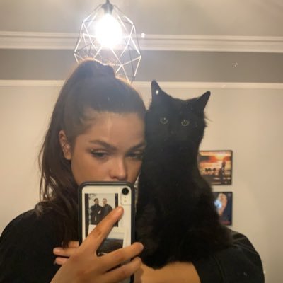 gracehadabora's profile picture. welcome to my ted talk xo  (she/her)