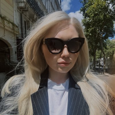 Юрист и правозащитница | соосновательница политического медиа НИТКА | говорю: рус, англ, франц