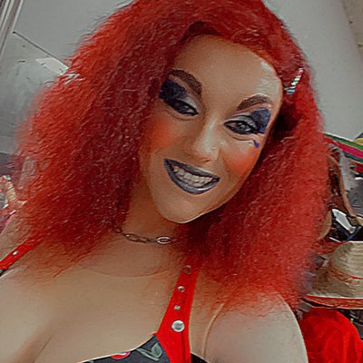 Amateur Drag Queen 😋 add my snap :CreepierMocha