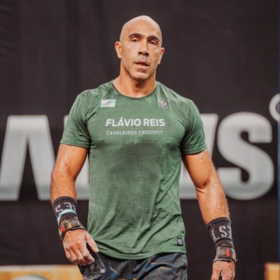 FlaReis's profile picture. Direito 📖 e filosofia, e atualidades • Jiujiteiro 🥋• Crossfiter 🏋🏼‍♀️e apaixonado por esportes 🏃🏽‍♂️🏊🏽‍♂️🚣🏾🚵🏾‍♂️