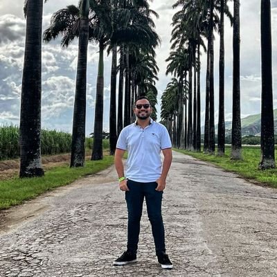 26🌎 Aveces me pongo a pensar por 1 segundo, ¿Cual es la función del ser humano en la tierra? ¿Por qué existimos?
Médico Cirujano UC