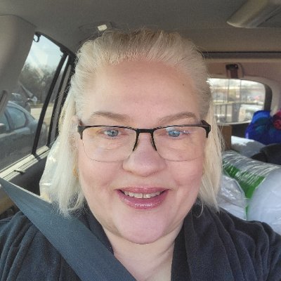 Wife; mom; grandma; writer; painter; quilter; photographer; Pinterest-er; soap/sugar/facial scrub maker; art journaler; animal lover.