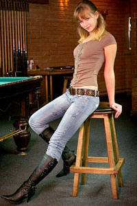 Hey guys looking for dating this week end.My screen name is @rose2707...http://t.co/ZIH9DuUpjn