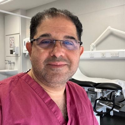 Cambridge graduate.Consultant Gastroenterologist London. Founder/ Director:Leaders in Gastrointestinal Care, Kensington International Clinic & Elective Services