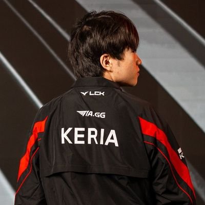 swag_since_1993's profile picture. #Keria
#T1
#FourthNattawat