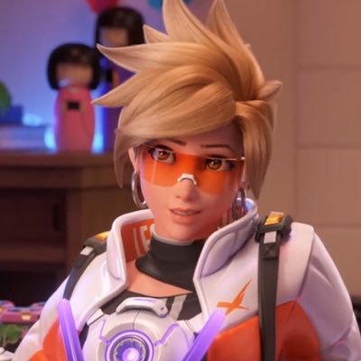 CheersLuv__'s profile picture. “Don’t worry luv, the calvary is here!”   banner and profile photo done by @SoftPinkDom