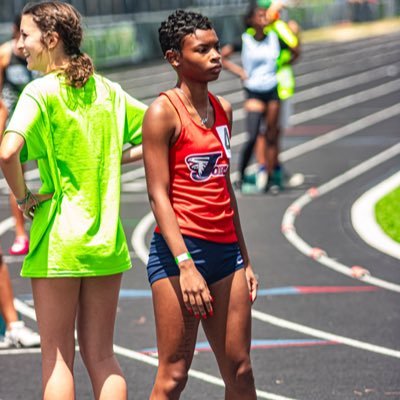 26' C.E. Jordan HS IG:nothtskaitlyn_ T&F 200 and 400 meter runner ncaa id# 2501502772