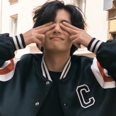 ‘95 liner | Yoongi biased 🐱 OT7 FOR LIFE 💜 Glasses enthusiast | Delulu 24/7 | PTDLA 12/1 & D-Day 4-29 ✨ Kdrama Lover | Fan Account