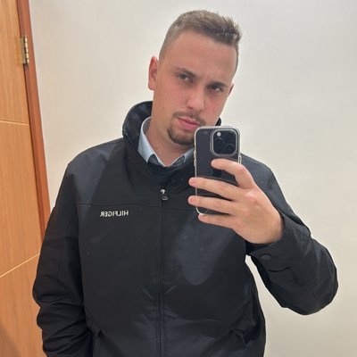 Acadêmico de Agronomia - UNICRUZ🌱🚜 
Consultor de Vendas Agrosonnora 🌱
/ Ser humilde, não é ser menos que alguém. É saber que não somos mais que ninguém!