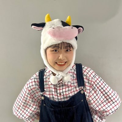 21歳/青山学院/よさこい『あらわ』歌い手/ 『ミュージカル信長〜朧本能寺〜』初役/『ひめゆり』みち役,もも役/『FirstAnthem』ロス役/『めぐみへの誓い』ジュンアイ役/『氷雪の門』谷崎美恵子役 他