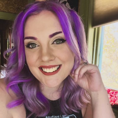 31. she/her. unfortunately an adult theatre kid. expect to see the same bands I’ve listened to since middle school, fictional homosexuals, and Josh Hartnett.