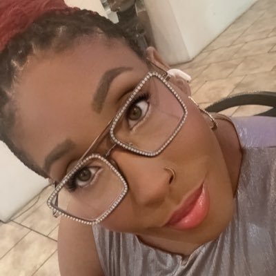 Screen Queen Profile
