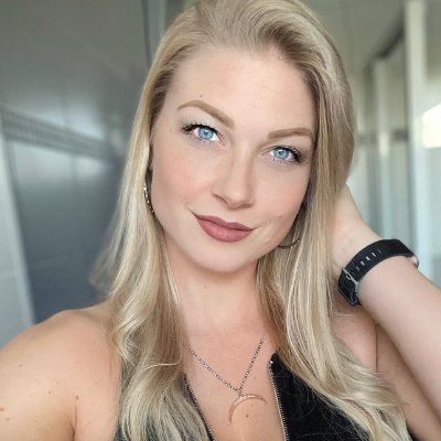 I will politely reply to those who follow me | Good at making friends, 😉❌ not pornographic
My personal opinion is to pursue freedom and happiness.