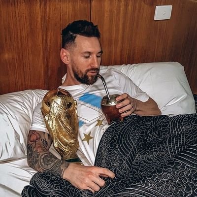 Neonnn007's profile picture. I stan the greatest player of all time.               

                                                Survived 13.07.2014 to witness the ecstasy of 19.11.2022