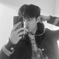 intAAk @__@ (@hwangqintak) 's Twitter Profile