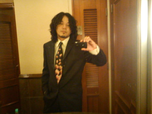 chooeyboy's profile picture. jumpy not grumpy, old yet young. screaming but singing.