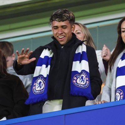 Cfc_Sleek's profile picture. fan account @chelseaFCW. my heart is blue @chelseafc 💙💙, ⚽️ 🕺🏾🏟🎧🏃🏾‍♂️#KTBFFH #Crypto