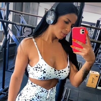 CamilaR40585615's profile picture. 