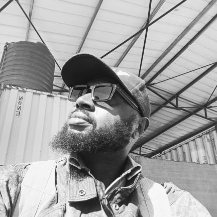 unapologetic for being me|Arsenal fan|Farmer|Agro-consultancy|stoner😎FIFA GOD