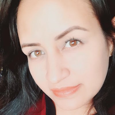 Yheraldine24's profile picture. 