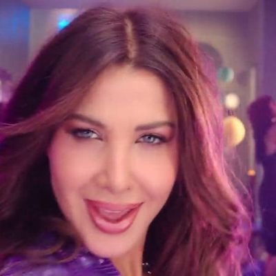 افعل ما انت مقتنع به ولا تدع حد يعطرد طريق