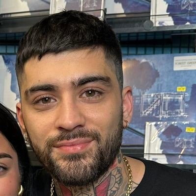 。 ࣪ ﹙i've got my eyes on u.﹚ 𝅄
@onedirection
𓆩♡𝅼𓆪
bookstan | directioner | blzeira | I live for this only 。