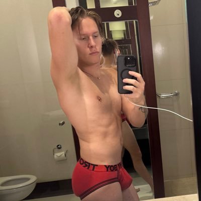 26 Cis Male
https://t.co/JZvMyINALu
Venmo: @Trey_W1998