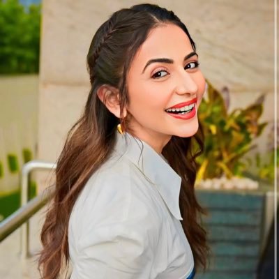 Best&most beautiful ting in the world can't bseen r ever heard,but must felt with heart ~♥~me Dieheart fan @Rakulpreet follow me fr rakul updates @Rakullover ♠♦