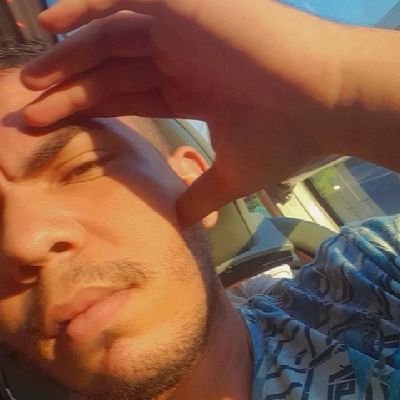 bielkatycat22's profile picture. Um baixinho estressado e sentimental criando coragem pra mostrar o pau aqui